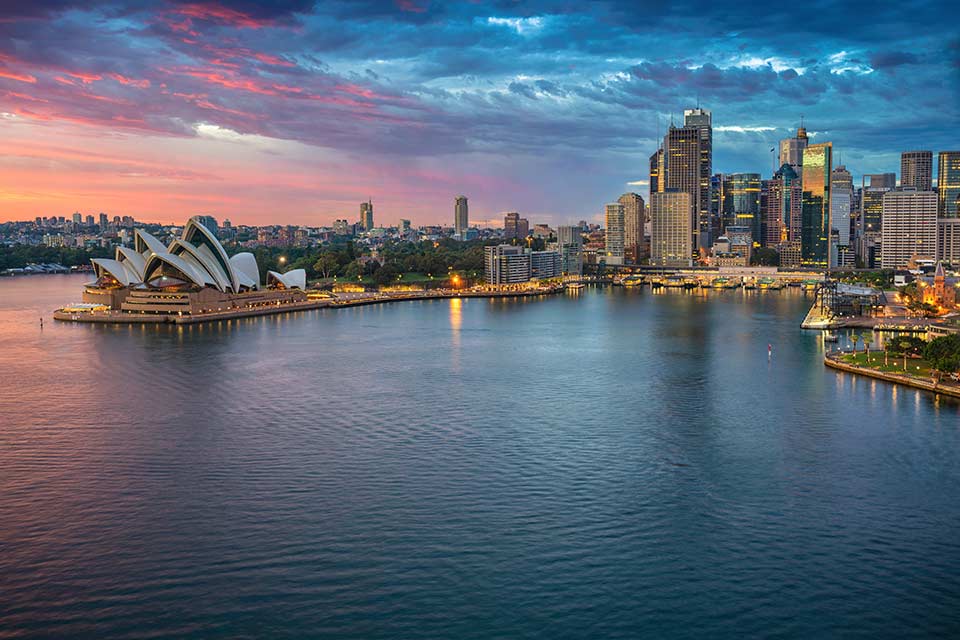 The harbour and city centre of Sydney NSW.